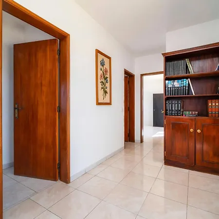 Guardiao, Piscina Jardim Prestige For Villa