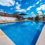 Villa Guardiao, Piscina Jardim Prestige For Loulé