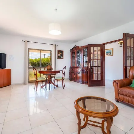 Guardiao, Piscina Jardim Prestige For *