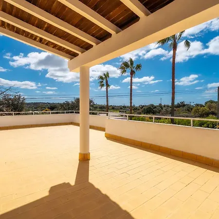 Villa Guardiao, Piscina Jardim Prestige For Loulé
