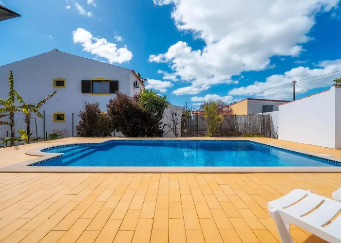 Guardiao, Piscina Jardim Prestige For Villa