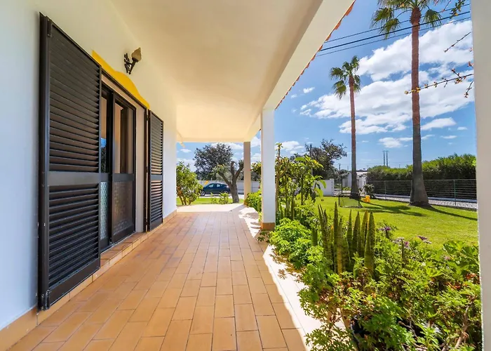 Guardiao, Piscina Jardim Prestige For Loule