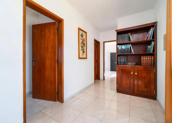 Guardiao, Piscina Jardim Prestige For Villa